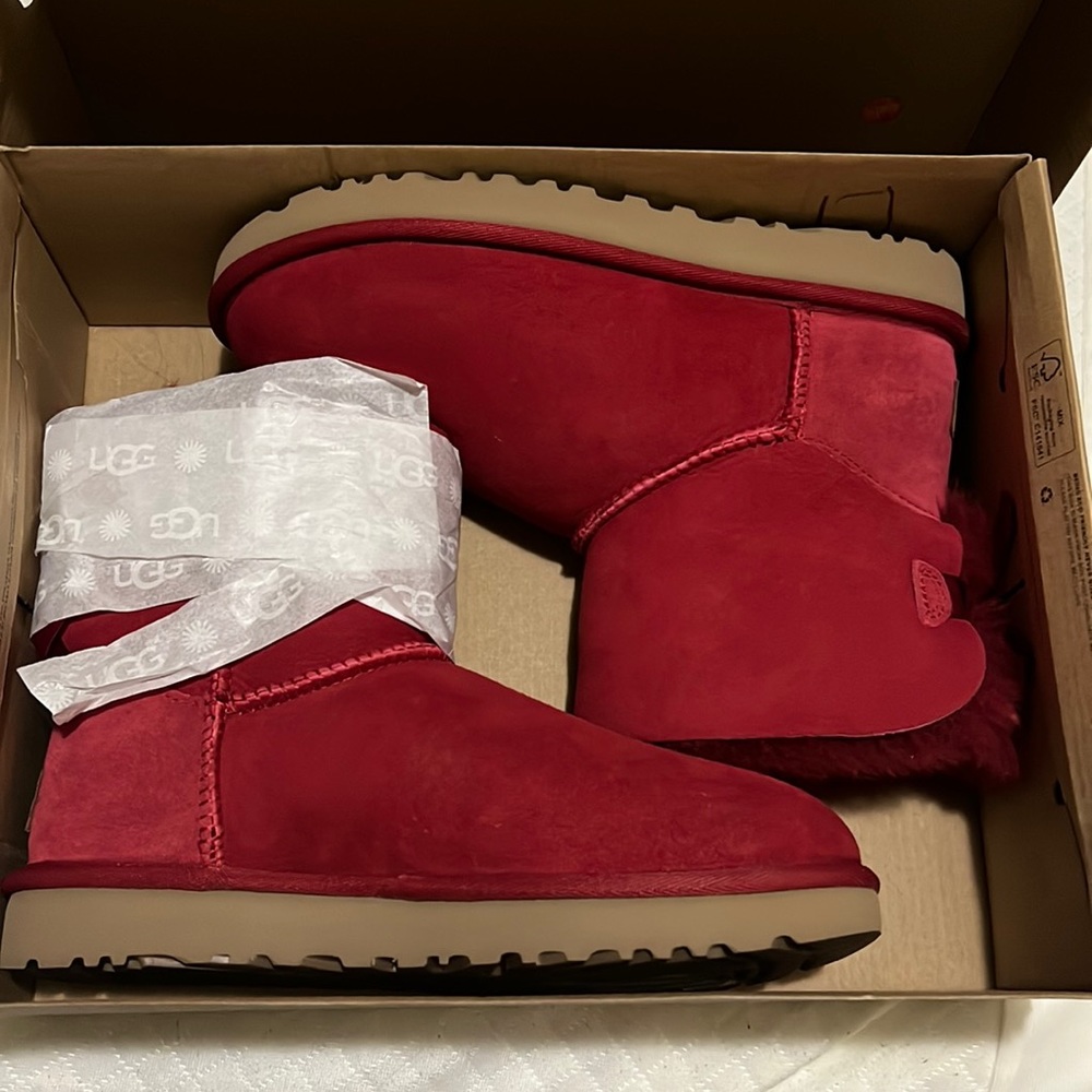 COPY - W MINI BAILEY BOW II UGG BOOTS